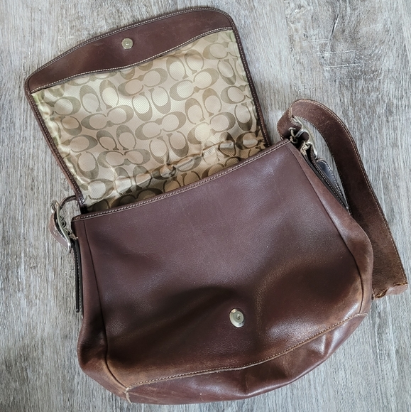 Coach | Brown Genuine Leather Purse - Picture 3 of 10